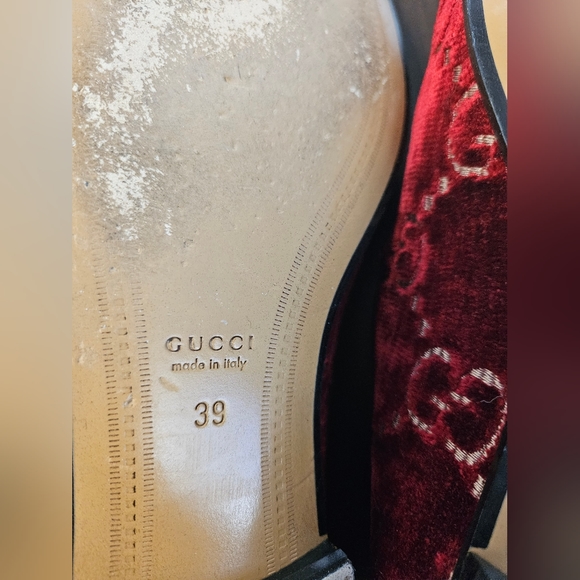 Gucci Jordaan Velvet Loafers, with Box - 39 - Picture 5 of 6